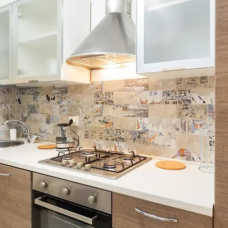 Il Cortiletto Modern Apartment Bari
