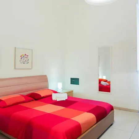 Il Cortiletto Modern Apartment Bari
