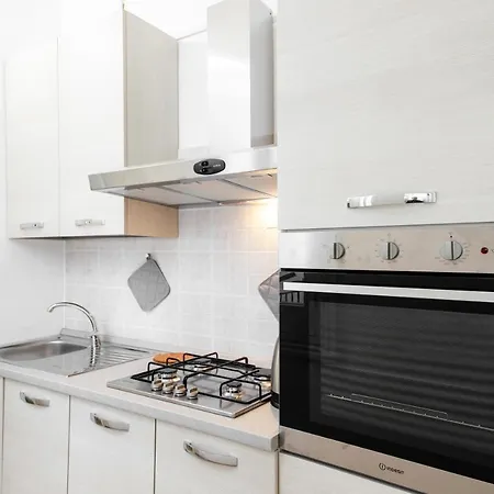 Apartment Il Cortiletto Modern Bari